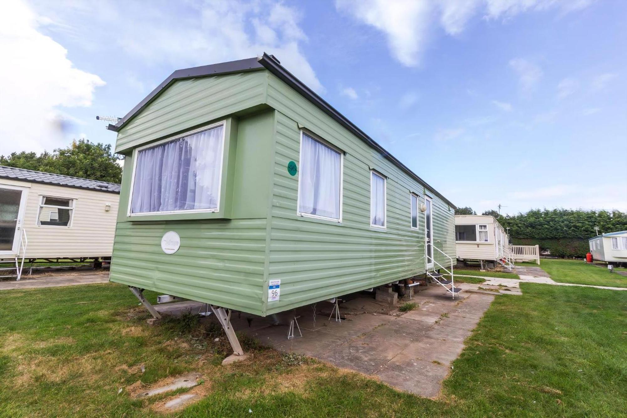 Great 8 Berth Caravan For Hire In Skegness Ref 33069F Εξωτερικό φωτογραφία